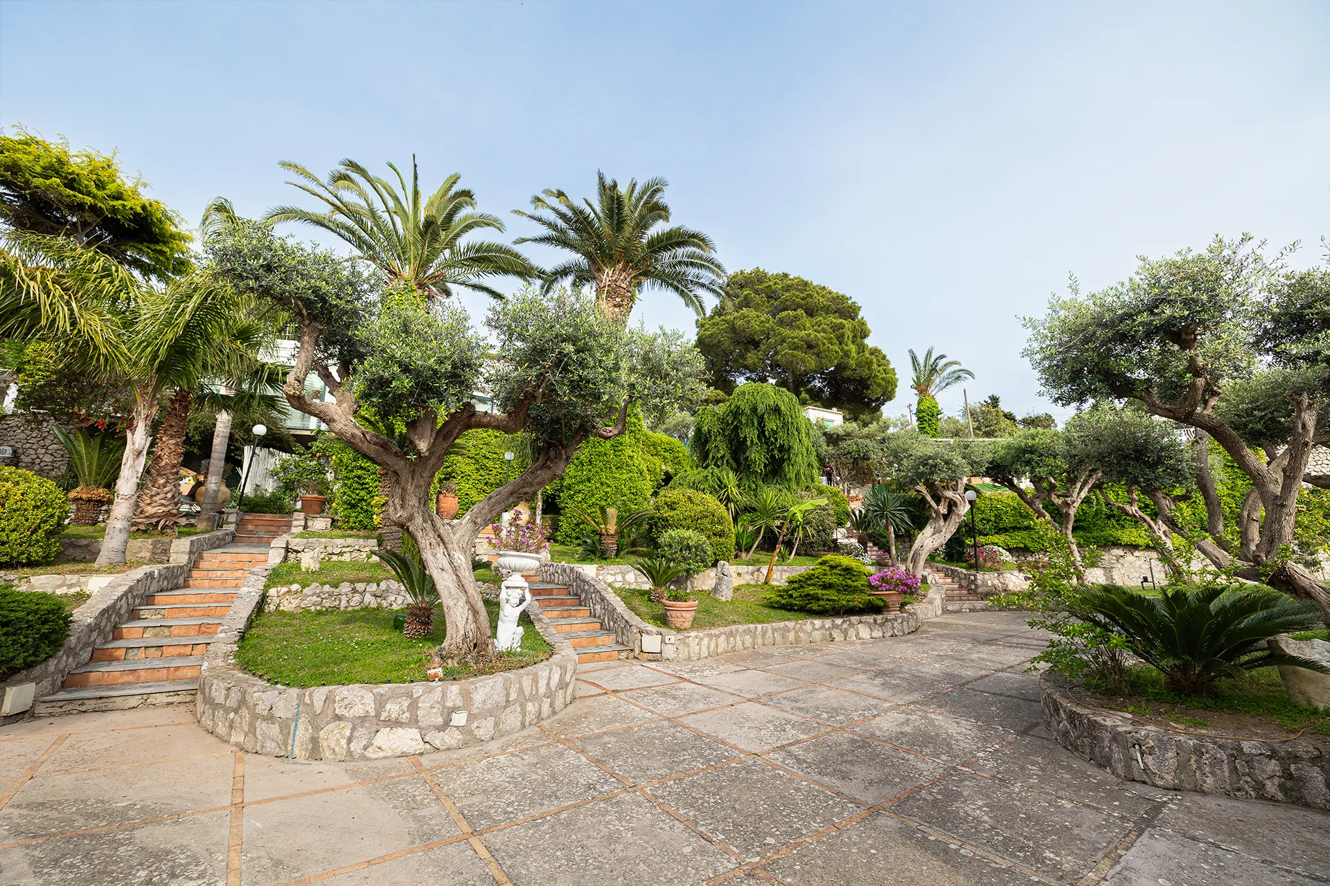 capri-ville-eden-img4