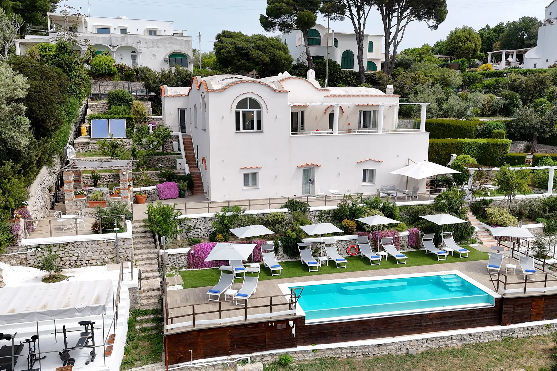 capri-ville-solaro-esterni-23